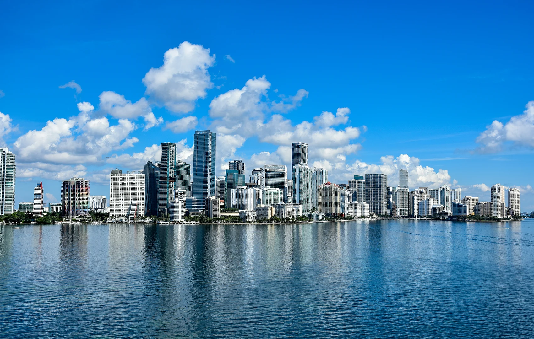 miami-S4vE3RzMy9M-unsplash